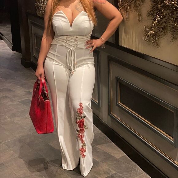 White Jumpsuit Rose - Picture 3 of 3